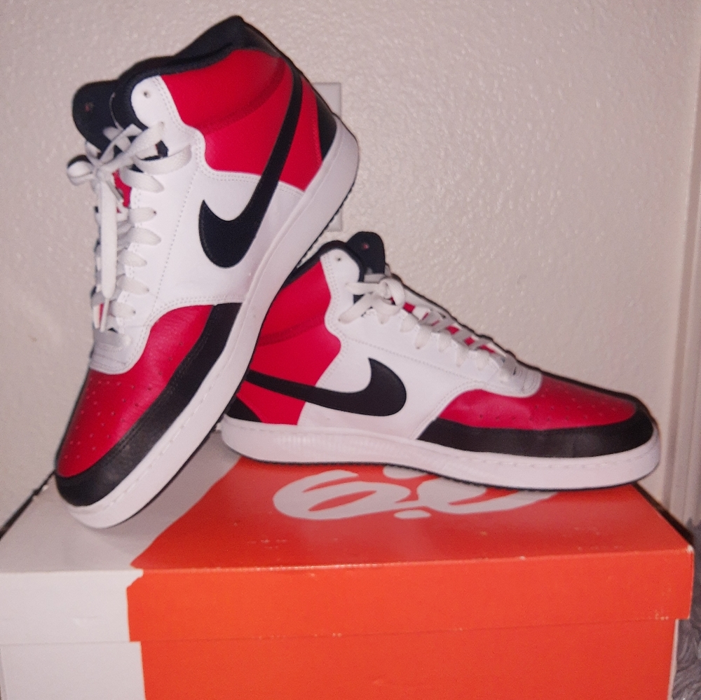 Nike Court Vision